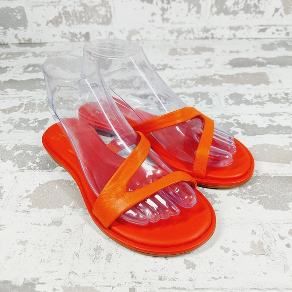 New Sarto By Franco Sarto Women's Red Leather Gwyneth Slide Flat Sandals A268 - Picture 4 of 12